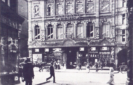 1.Gamages_in_the_early_days_(3597267373) (1)